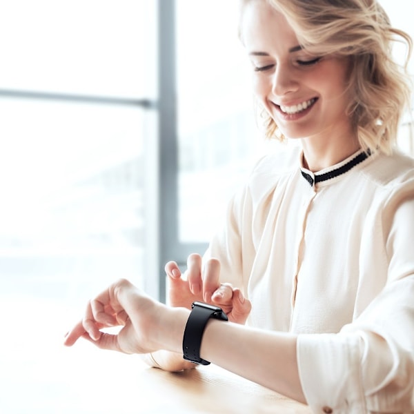 Rembåndsarmbånd til Apple Watch 3/4/5/6/SE 38-40 mm Slip-Thru Sort