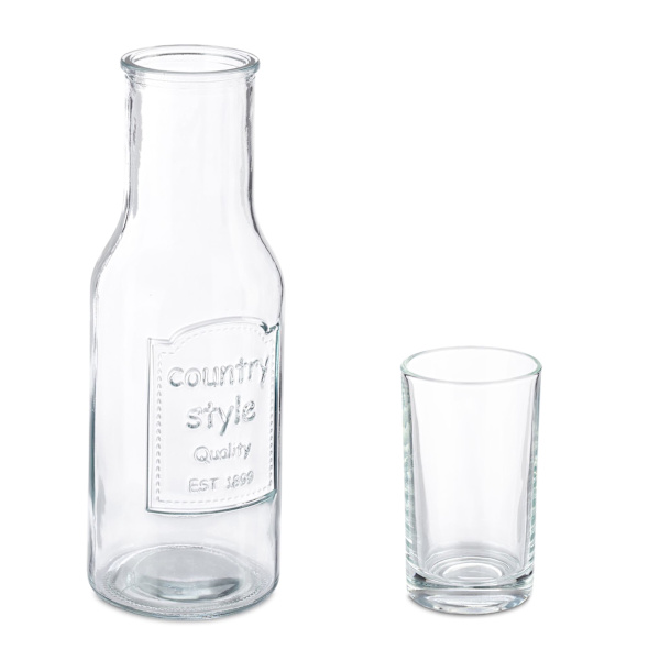 Vattenkaraff med glas