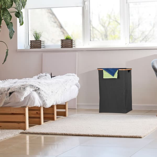 Tvättkorg med lock 105 l