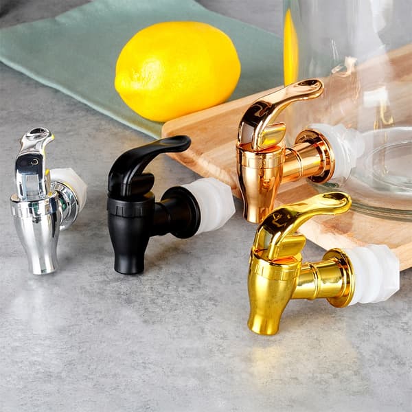 Guld drinkburk kran