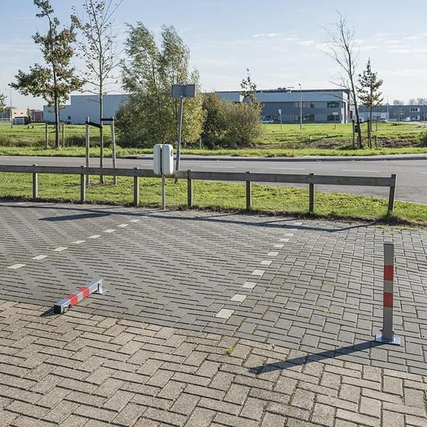 Parkeringspost med lås