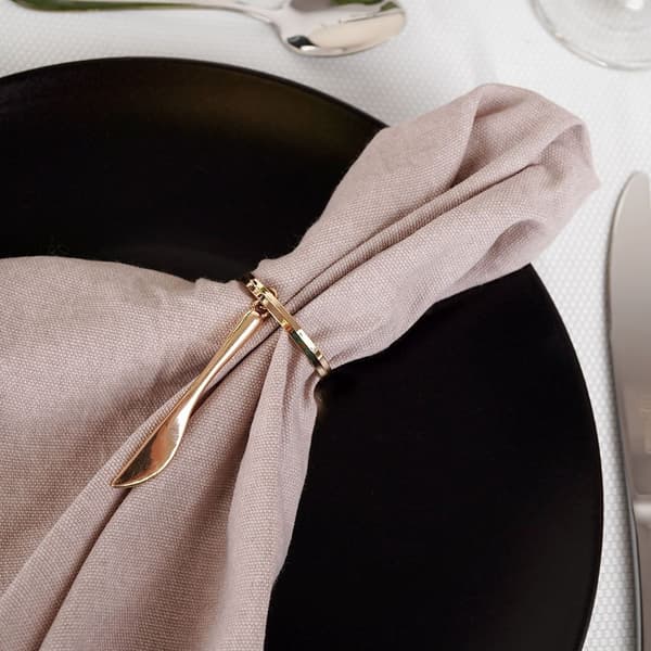Set med 4 eleganta servettringar i guld, lyxig dukning