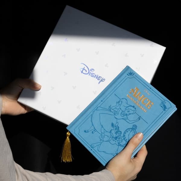Alice i Eventyrland A5 notesbog og pennesæt