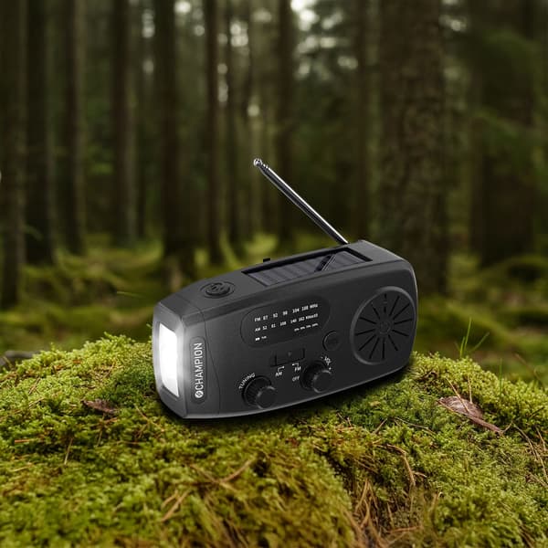 Aurinkokäyttöinen radio taskulampulla, musta