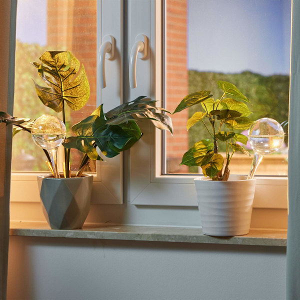 Vattenbollar i glas om 4