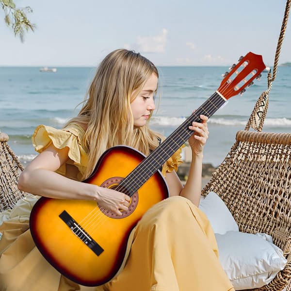 Klassisk gitarr 38 tum, nylonsträngar startpaket