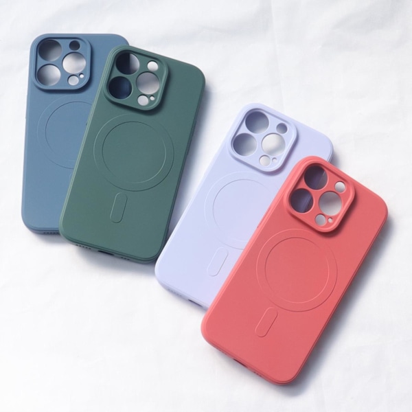 Silikonikotelo MagSafella iPhone 15 silikonikotelolle, tummansininen
