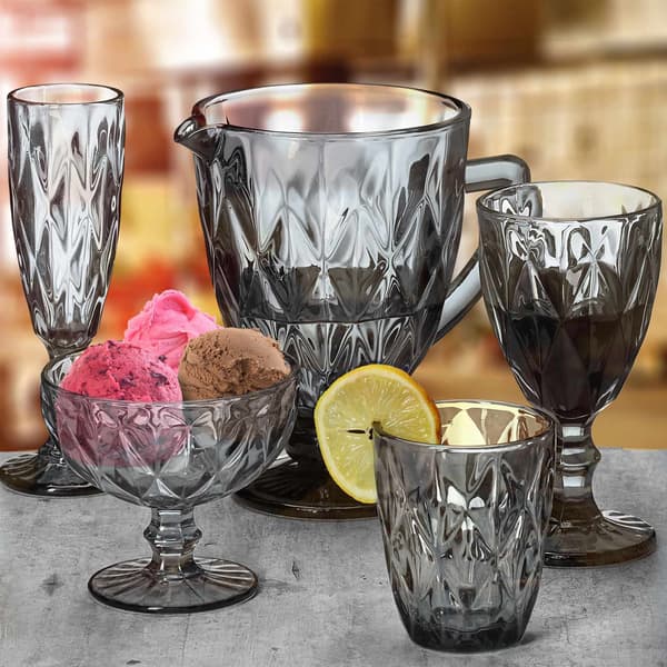 Set med 7 gråa glas