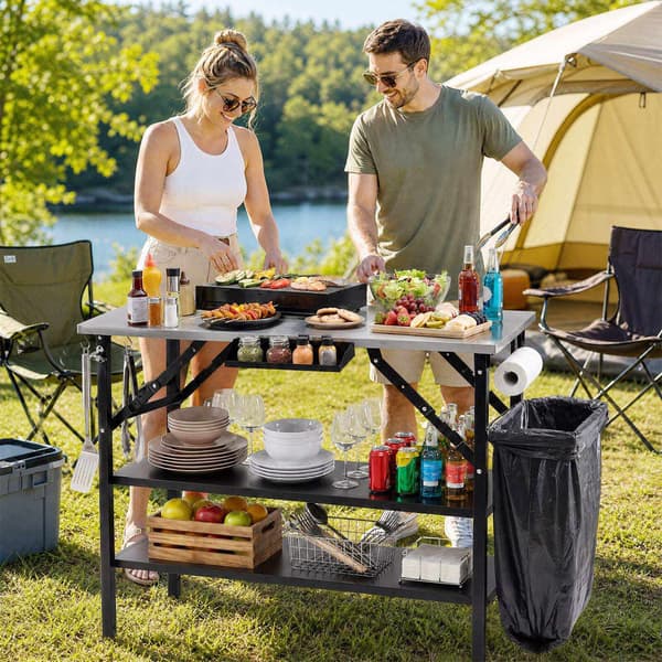 Sammenklappeligt campingbord med bordplader i rustfrit stål