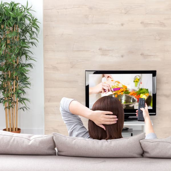 Rulbar tv-stand