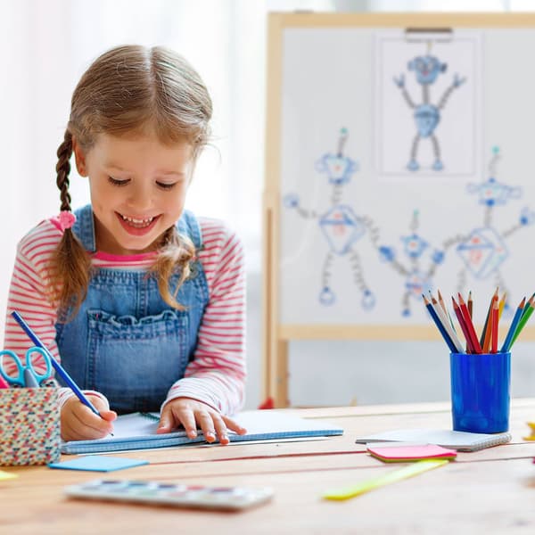 Tegne staffeli til børn med whiteboard