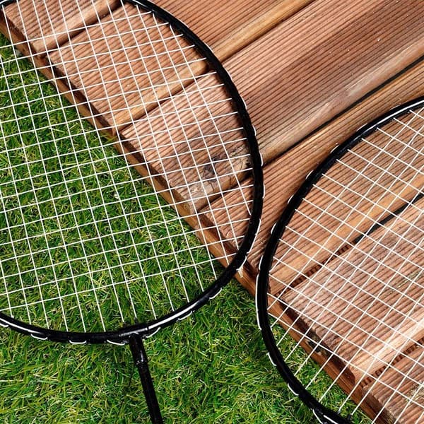 Badmintonset för två med lätt och flexibel racket