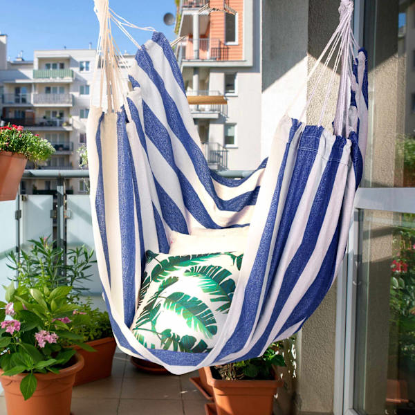 Riipputuoli raidoilla