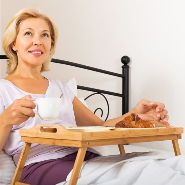 Hopfällbart Frukostbord i Bambu