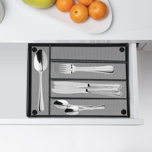 Ruokailuvälinetarjotin metallilaatikoille