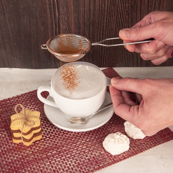 Juleskabeloner til kaffe og dessert: skab imponerende designs