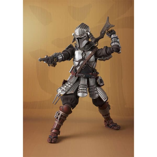 Mandalorian Beskar rustningssæt med 18 cm Grogu figur