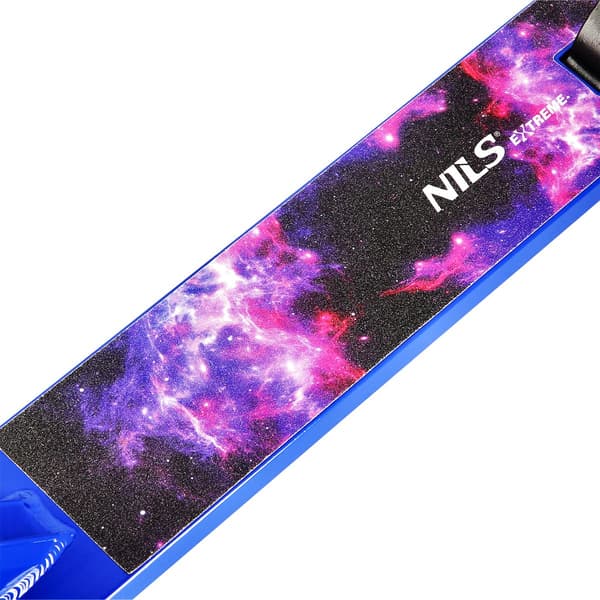 Space Stunt Scooter – Holdbart, let design