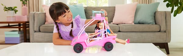 Barbie strandvogn med tilbehør, passer til 4 dukker
