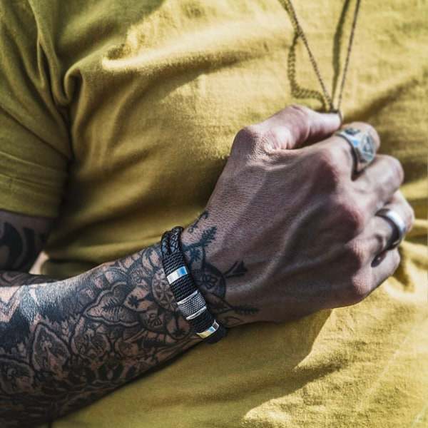 Punk vävt armband i rostfritt stål och läder 19 cm