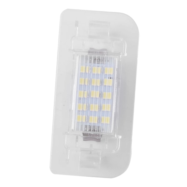 Auton takavalo sopii W242 W246 B-sarjan LED-rekisterikilven valolle A2468201566 Pz168