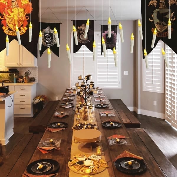 REMAKE Halloween-koriste, 20 liekittömää riippuvaa kynttilää norsunluunvärisenä kaukosäätimellä