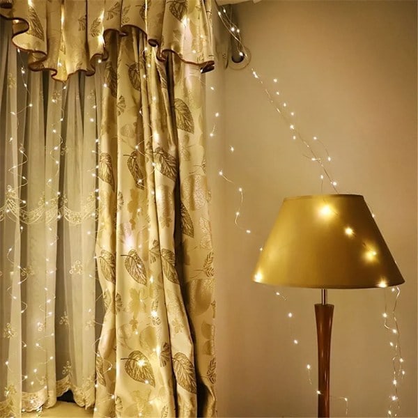 3/4/6M USB LED Gardinlys Lyslenke til Nyttår 2025 Jul Bryllup Bursdag Soverom Ramadan Hjemmedekor Varmt hvitt 3x2M 200LED
