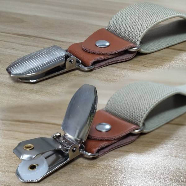 Elastisk hängare med 4 klämmor Khaki