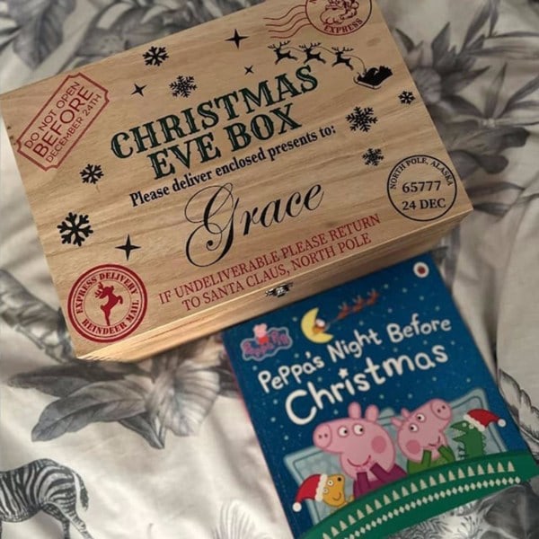 Juleaftenboks, Julegave, Trækasse med Snefnug og Hjorte, Nattens Før Jul, Julemandens Gaveæske til Julefest