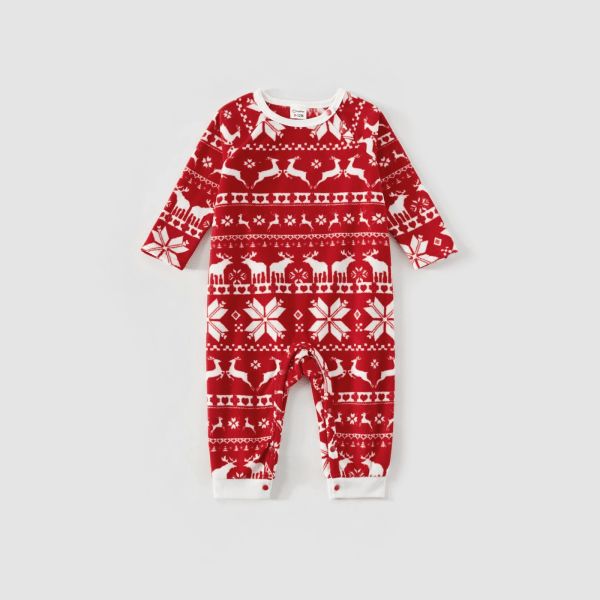 Julefamiliens Matchende Langærmede Pyjamasæt med Hjorte- og Snefnugprint i Rød Fleece (Flammehæmmende) RØDVID L Kvinder