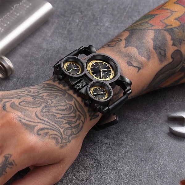 REMAKE Punk stil mænd ure Oulm 1167 Ny Retro Mand Kvarts Ur Unik 3 Tidszone Kvarts Ur Læder Mand Militær Armbåndsur sort