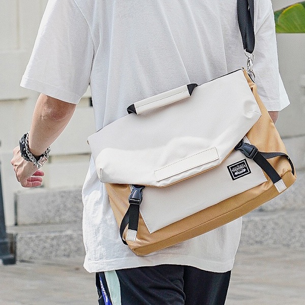Crossbody-läppäritasku Sininen+keltainen Blå+gul L