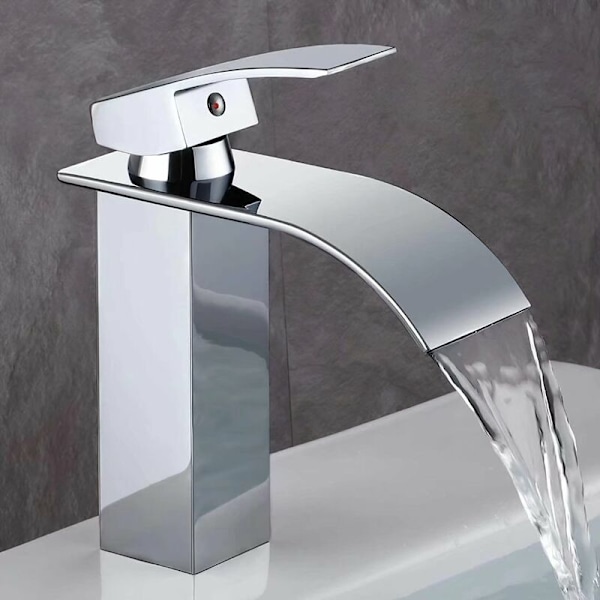Badrumsblandare, Modern Design Vattenfall Tvättställsblandare, Hållbar Kopparventilhusdesign, Krompläterad Mässing. Varmt och Kallt Vatten Tillgängligt