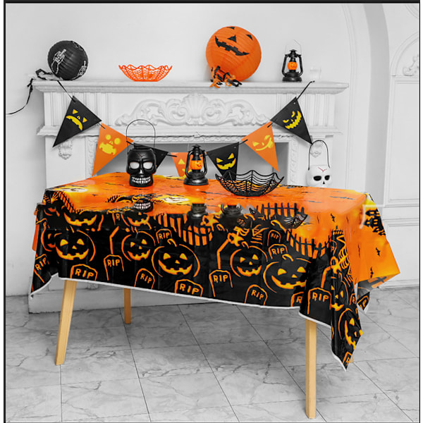 5 stk. Halloween Spøgelsesfestival Fest Engangsdug PE Græskar Kranie Flagermus Tilføj Atmosfære til Perfekt Halloween Fest (137cm*274cm),