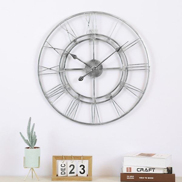 Smedejerns Vægur Enkelt Lydløst Quartz Ur, A10 Retro Sølv, 40*5*40cm,