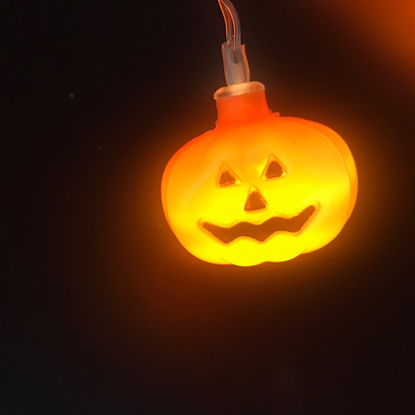 Juldekoration LED Ljusslinga Halloween Melon 3 Meter 20 Lampor med Blinkande Batterilåda (Medium Leende Pumpa)