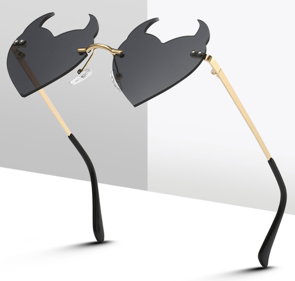 Djævle solbriller sjove briller (C1-guld stel sorte og grå linser)