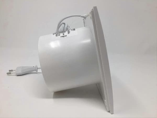 Väggmonterad 100 mm luftutsugsfläkt för kök, badrum, toalettventilation