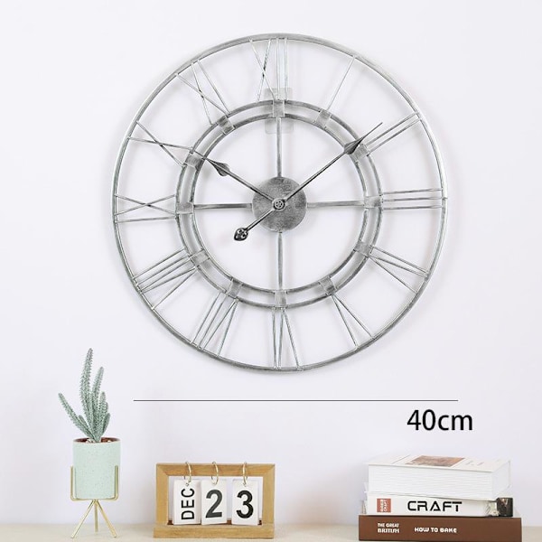 Smedejerns Vægur Enkelt Lydløst Quartz Ur, A10 Retro Sølv, 40*5*40cm,