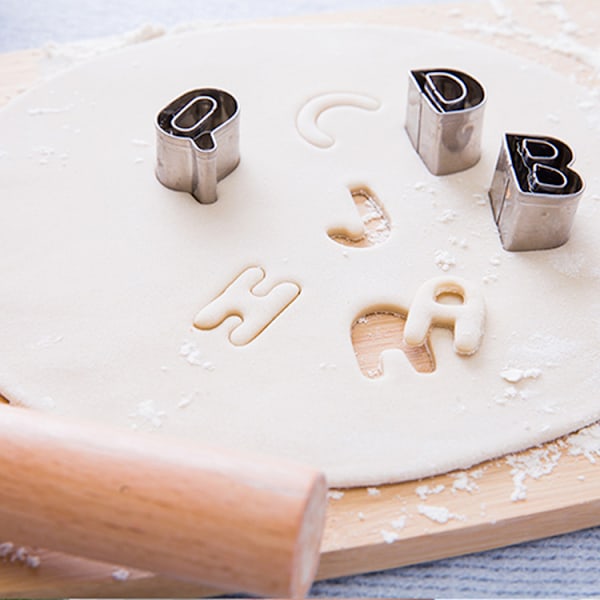 [26 Engelska Bokstäver] Bakverktygsset Digital Kakform Fondant Tårtform Chokladskärform,