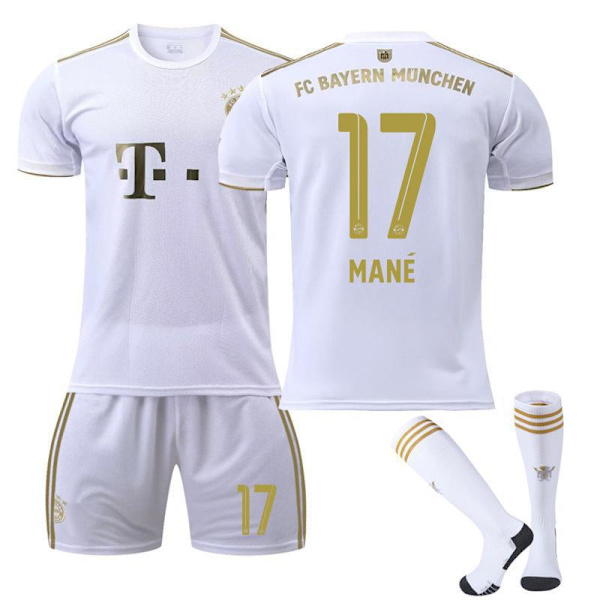 22-23 Bayern udebanetrøje hvid nr. 17 Mane 6 Kimmich 4 De Ligt 25 Muller 10 Sane fodboldtrøje No. 17 with socks XXL