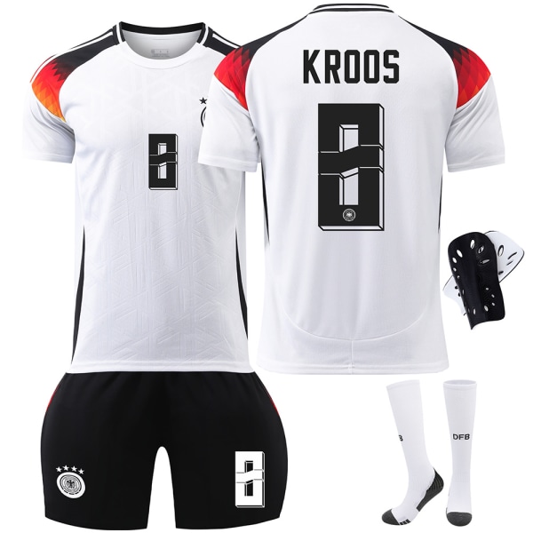 2024 Tysk fodboldtrøje nr. 13 Muller EM-trøje 7 Havertz 8 Kroos Børnetøj til drenge Size 8 with socks + protective gear 16 yards