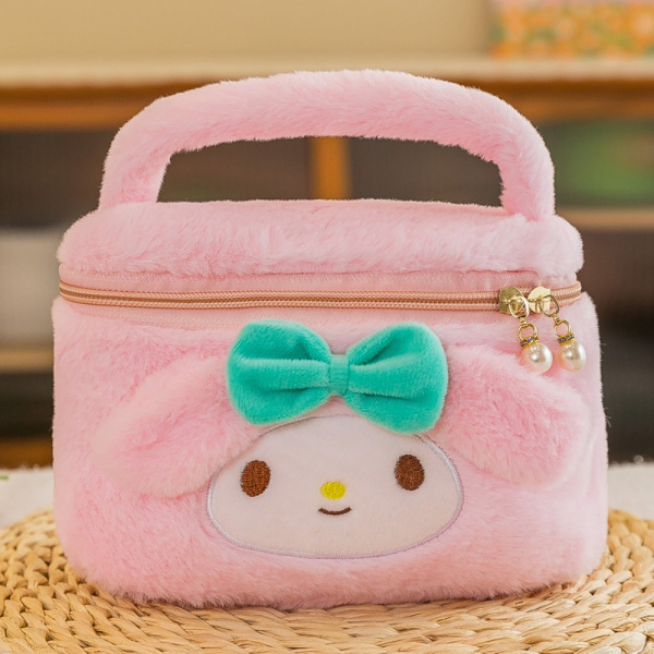 Kuromi Strawberry Bear Melody Cinnamoroll Anime Plysch Sminkväskor 20x10x9cmD