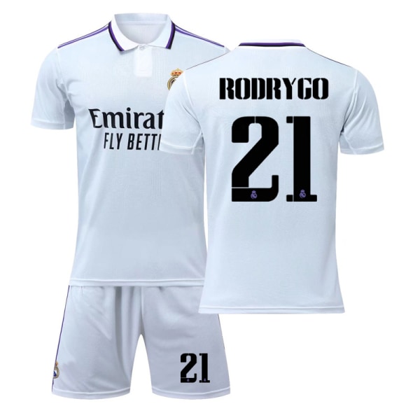 22-23 Real Madrid hjemmebanetrøje nr. 9 Benzema fodboldtrøje nr. 10 Modric 20 Vinicius nr. 1 trøje 2223 Real Madrid No. 21 #22
