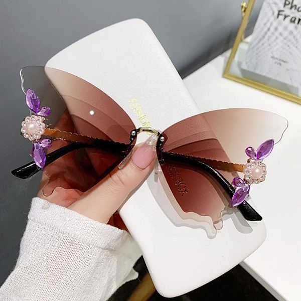 2024 Luksuriøse Designer Mote Tilpassede Solbriller Kvinner Skygger Kantløse Klippe Linser Solbriller Diamant Solbriller F7 Fashion Sunglasses