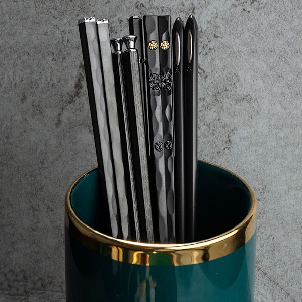 Pairs Alloy Engraving Sticks Non-slip Reusable Sushi Sticks