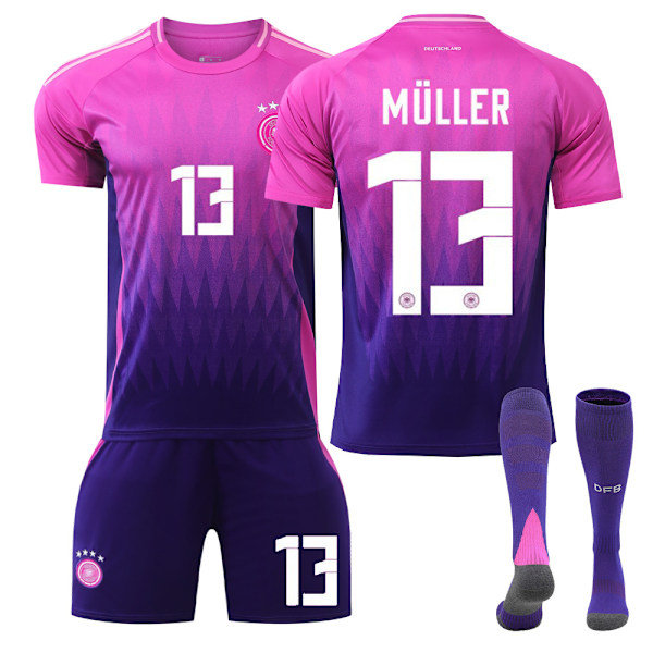 25 Tyskland Borte Rosa Nr. 13 Muller Fotballdraktsett Inkluderer Barn og Voksenstørrelser Nr. 13 Muller Nr. 13 Muller no. 13 Muller 24（130-140CM)