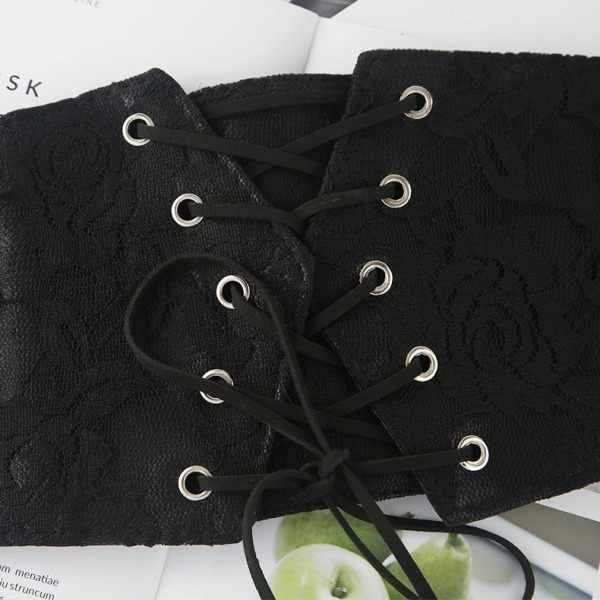 Damlinning i spets med elastisk linning dekoration med kjol och skjorta med volang i midjan svart