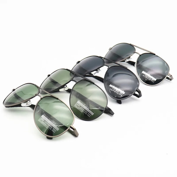 2024 halvat Kiina tukkumyynti TAC-linssi aurinkolasit miehille metalliset polarisoidut ajolasit Random sunglasses for men