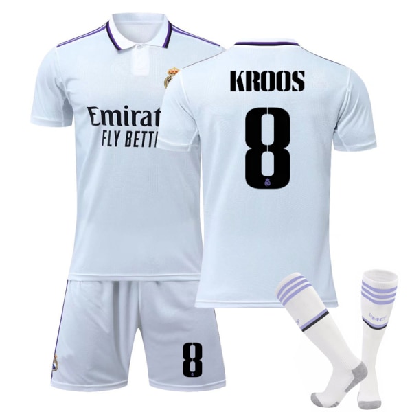 22-23 Real Madrid hjemmebanetrøje nr. 9 Benzema fodboldtrøje nr. 10 Modric 20 Vinicius nr. 1 trøje Size 8 with socks #XS